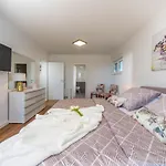 Shaula Villa Sibenik