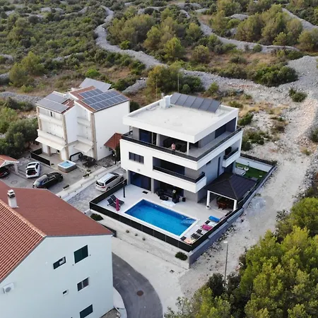 Shaula 别墅 希贝尼克